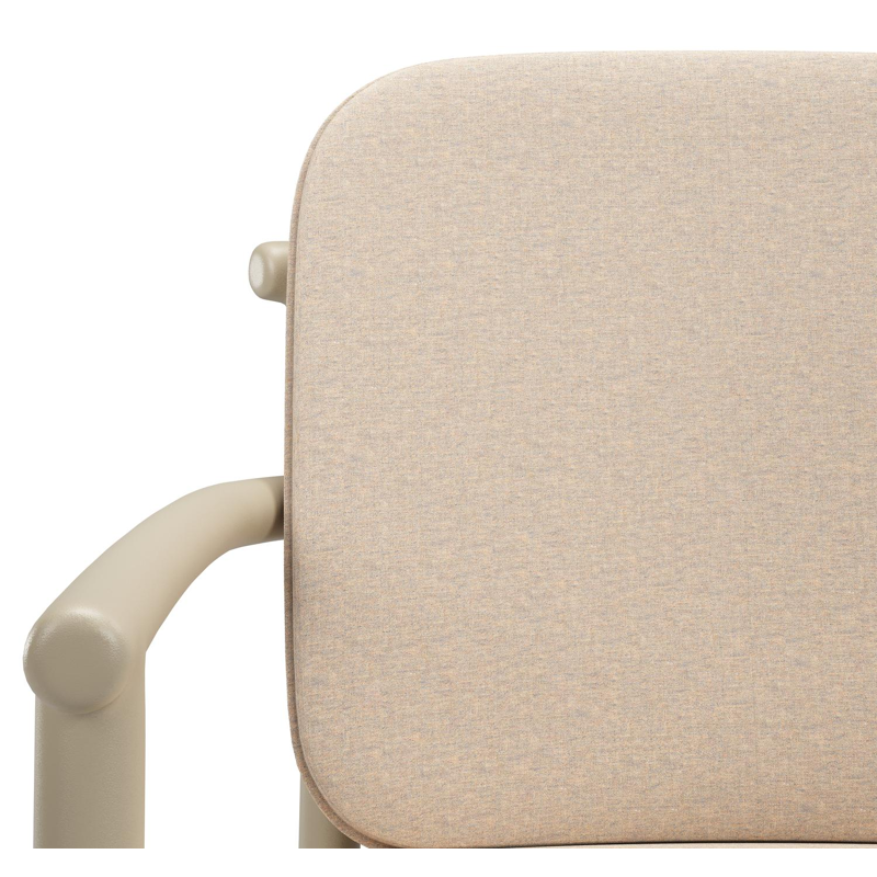 Bono stapelbare tuinstoel in beige aluminium met stoelkussen in All Weather Sunbrella® Luxe Heritage Papyrus