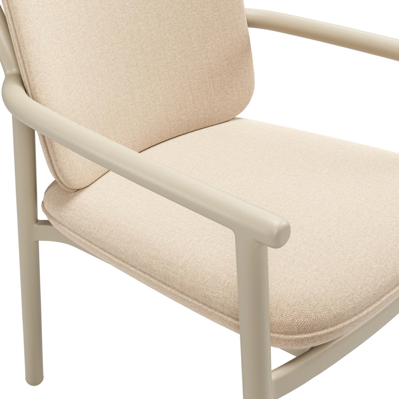 Bono stapelbare tuinstoel in beige aluminium met stoelkussen in All Weather Sunbrella® Luxe Natte Heather Beige