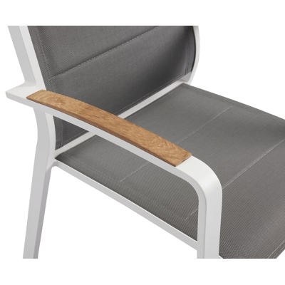 Lioni stapelbare tuinstoel in wit aluminium en grijs comfort textilene en teak armleuning