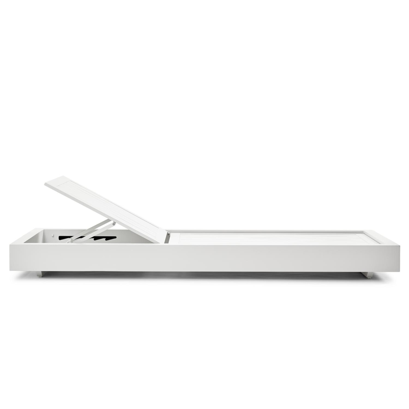 Como verstelbaar ligbed in wit aluminium met natte grey chine all weather sunbrella® luxe kussens