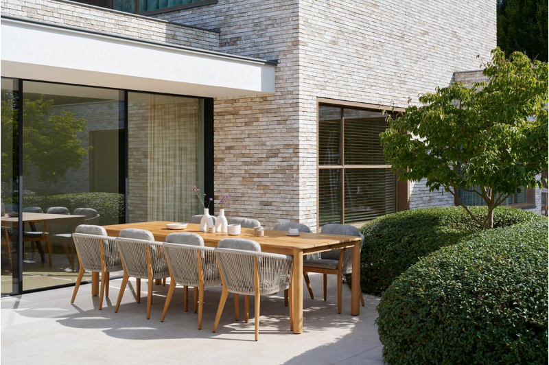 Orso tuinstoel in teak en beige verticaal geweven rope