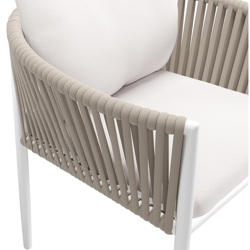 Organo tuinstoel in wit aluminium en beige verticaal geweven luxe vlakke rope met zitkussen in All Weather Sunbrella® Luxe Savane Whisper