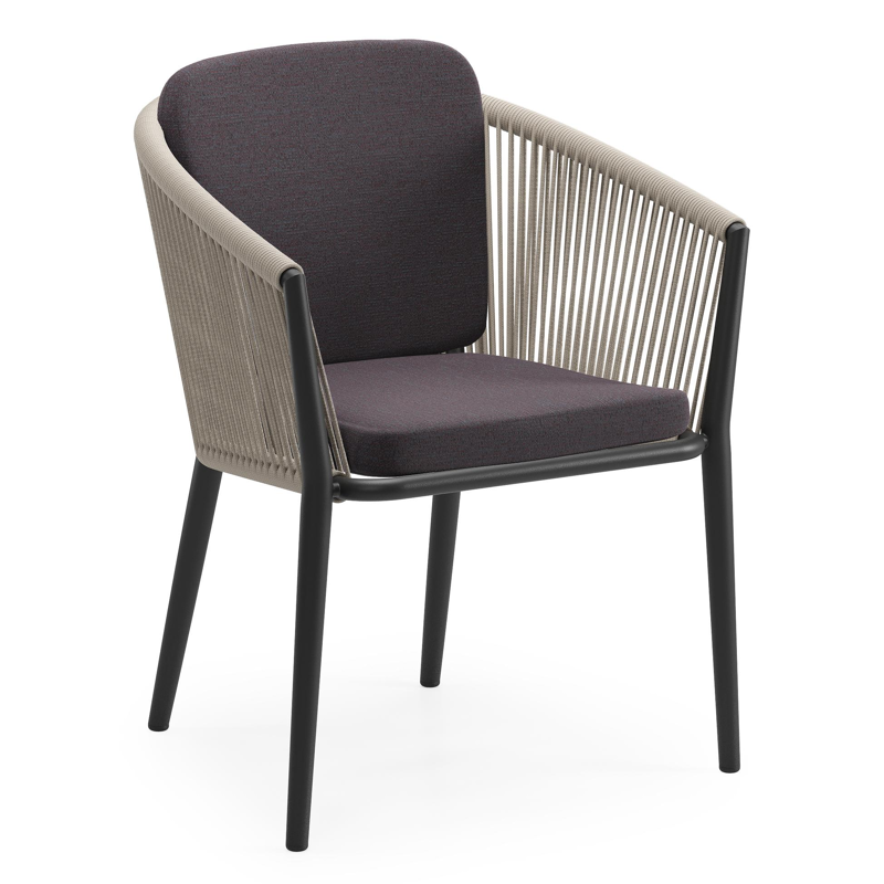 Chaise de jardin Orso en aluminium noir et corde ronde tissée verticalement beige avec coussin en All Weather Sunbrella® Luxe Tundra Red
