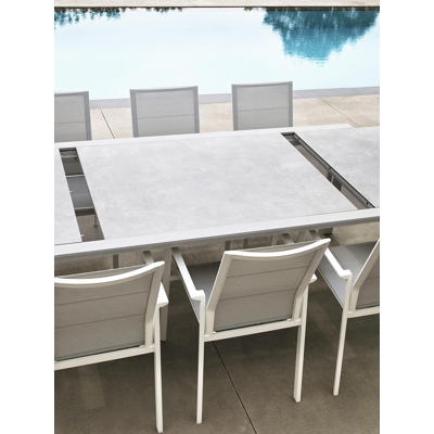 Ceramo verlengbare tuintafel in wit aluminium met tafelblad in volkeramiek - L 220 x B 106 cm