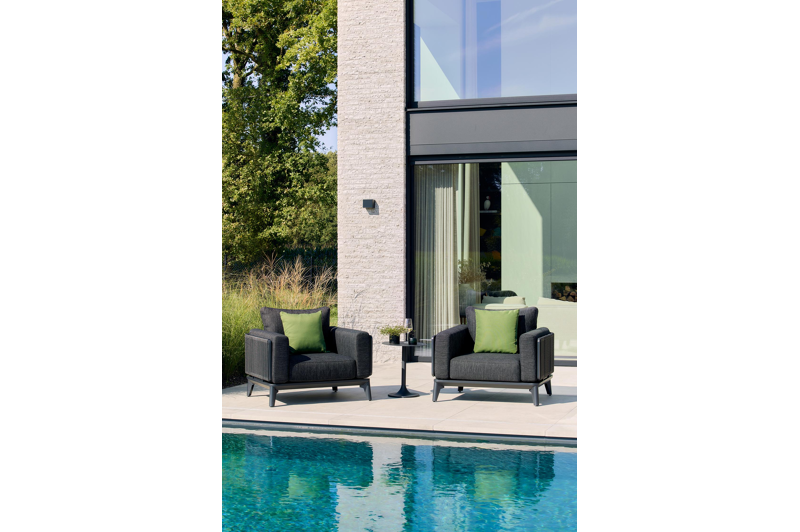 Litta bijzettafel in zwart aluminium - Dia. 43 x H 50 cm