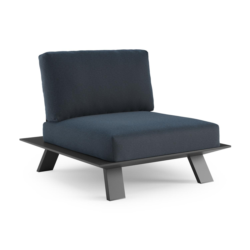 Cesano loungestoel in zwart aluminium met heritage indigo all weather Sunbrella® luxe kussen