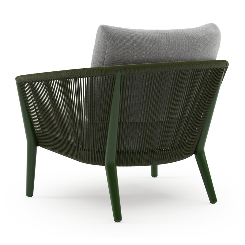 Orso loungestoel in groen aluminium en groen verticaal geweven ronde rope met Savane Grey all weather sunbrella® luxe kussen