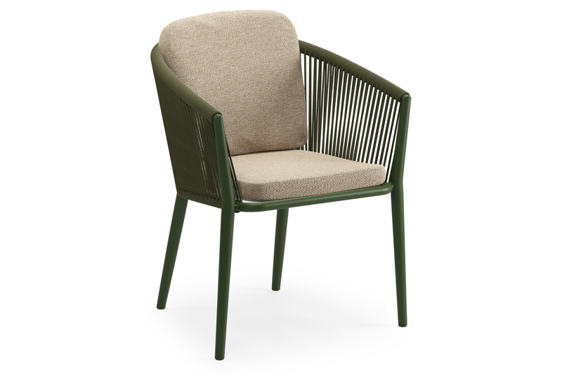 Orso tuinstoel in groen aluminium en groen verticaal geweven ronde rope met luxe zitkussen in All Weather Cosytica Madagascar Oak