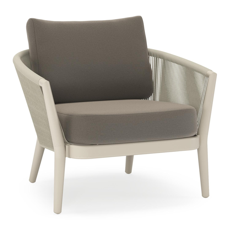Orso loungestoel in beige aluminium en beige verticaal geweven ronde rope met Natte Carbon Beige all weather sunbrella® luxe kussen