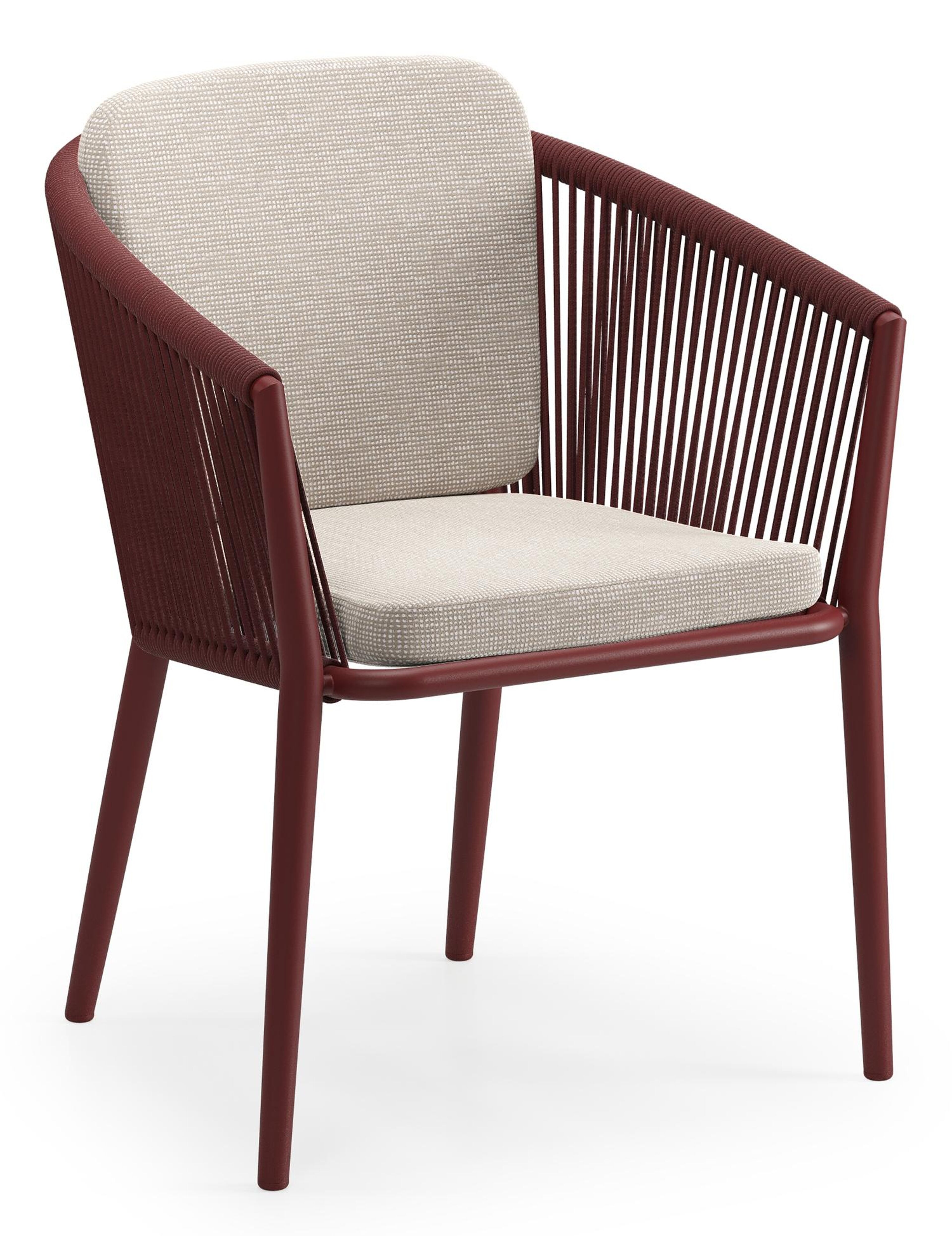 Orso tuinstoel in ruby aluminium en ruby verticaal geweven ronde rope met zitkussen in All Weather Sunbrella® Luxe Slow Farafra