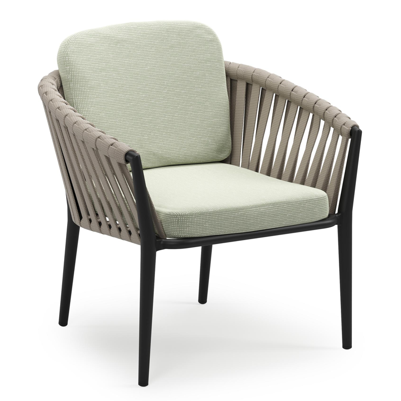 Orso low dining tuinstoel in zwart aluminium en beige verticaal geweven luxe vlakke brede rope met stoelkussen in All Weather Sunbrella® Luxe Slow Spirea