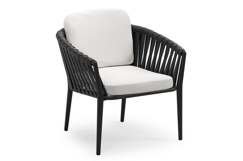 Chaise de jardin low dining Orso en aluminium noir et corde large plate de luxe tissée verticalement noir avec coussin en All Weather Solica Soul Optik