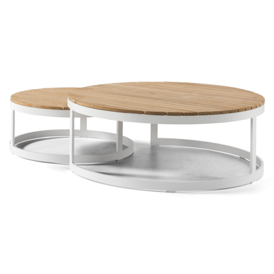 Enna loungetafels in wit aluminium en naturel teak - Tafel 1 Dia. 70 x H 30 cm Tafel 2 Dia.100 x H 37 cm