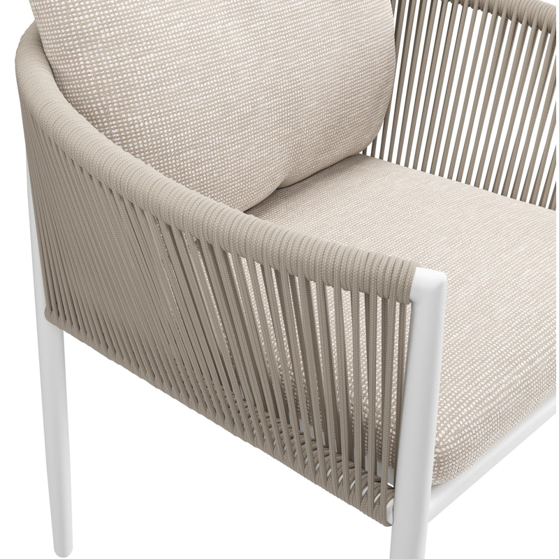 Organo tuinstoel in beige aluminium en beige verticaal geweven ronde rope met stoelkussen in All Weather Sunbrella® Luxe Slow Farafra