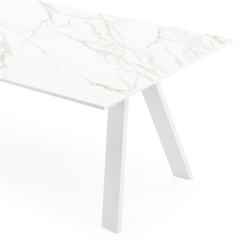 Table de jardin Cesano en aluminium blanc et céramique pleine calacatta - Lg 240 x Larg. 100 x H 75 cm
