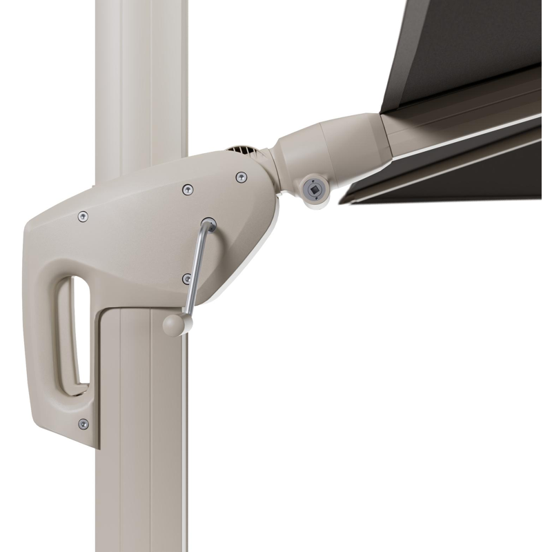 Minore zweefparasol met tiltfunctie in beige aluminium en Natte Carbon beige All Weather Sunbrella® Luxe parasoldoek - L1: 280 x L2: 370 cm (zonder voet)