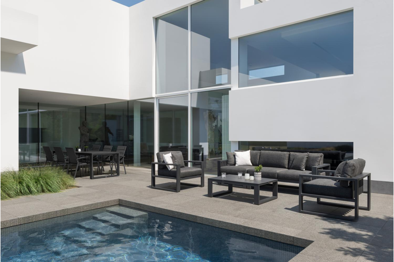 Table basse Verato en aluminium noir - Lg 120 x larg. 80 x H 39,5 cm