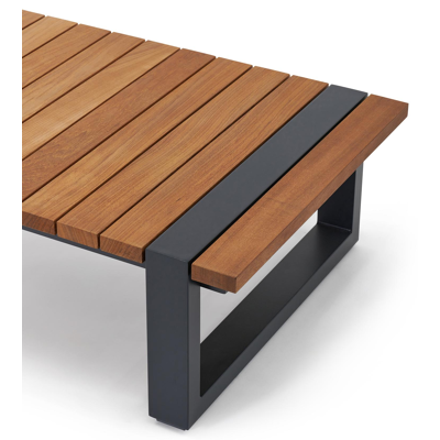 Turino loungetafel in zwart aluminium en teak - L 127 x B 70 x H 35 cm