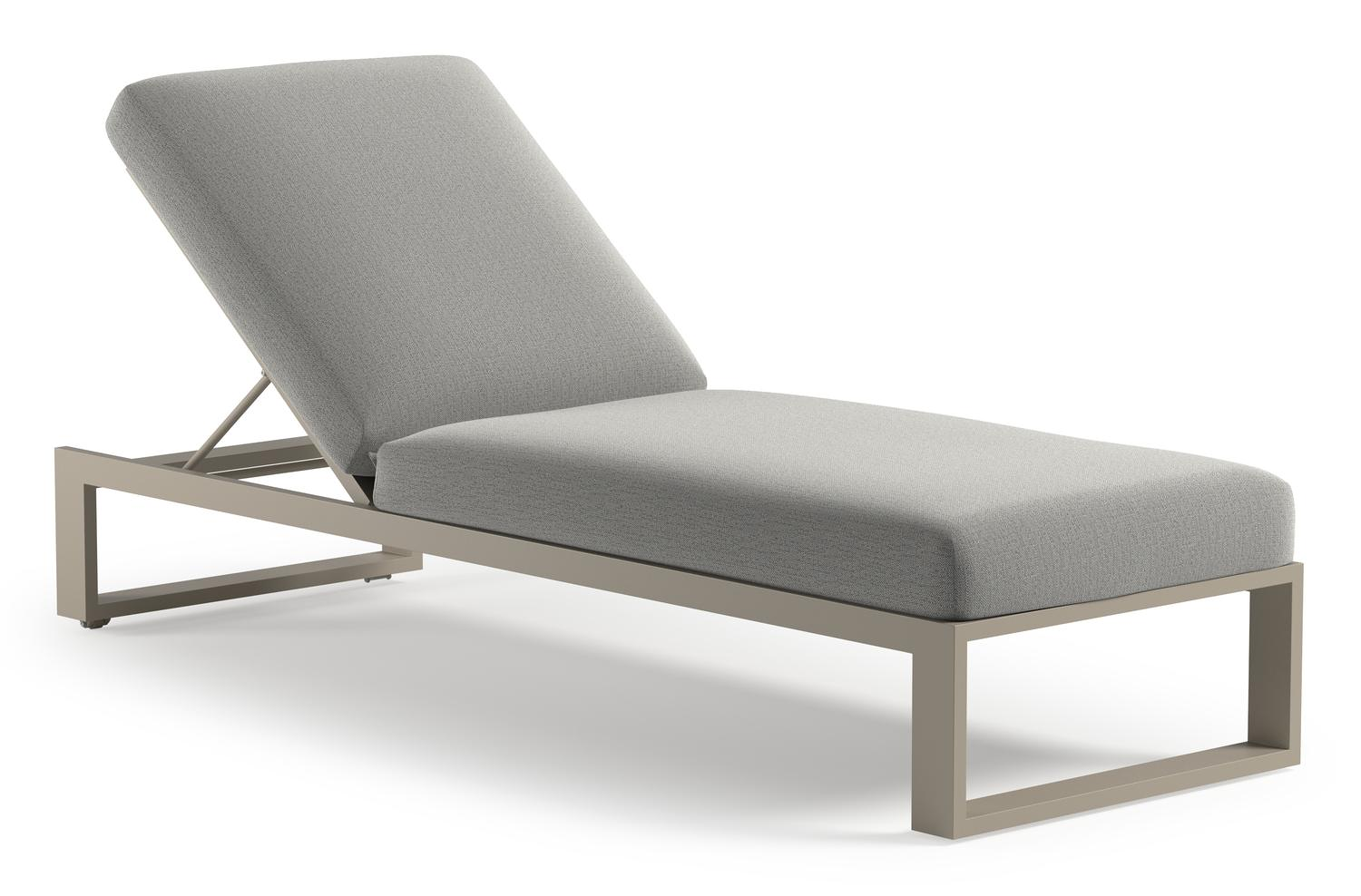 Chaise longue réglable Verato en aluminium beige avec savane nimbus all weather sunbrella® luxe coussin