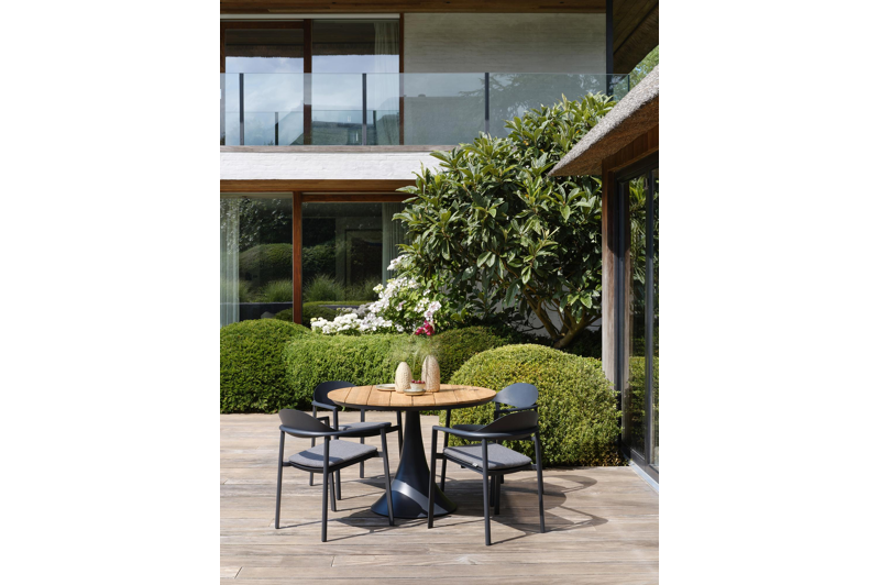 Fano tuintafel in zwart aluminium en teak - Dia. 110 x H 75 cm