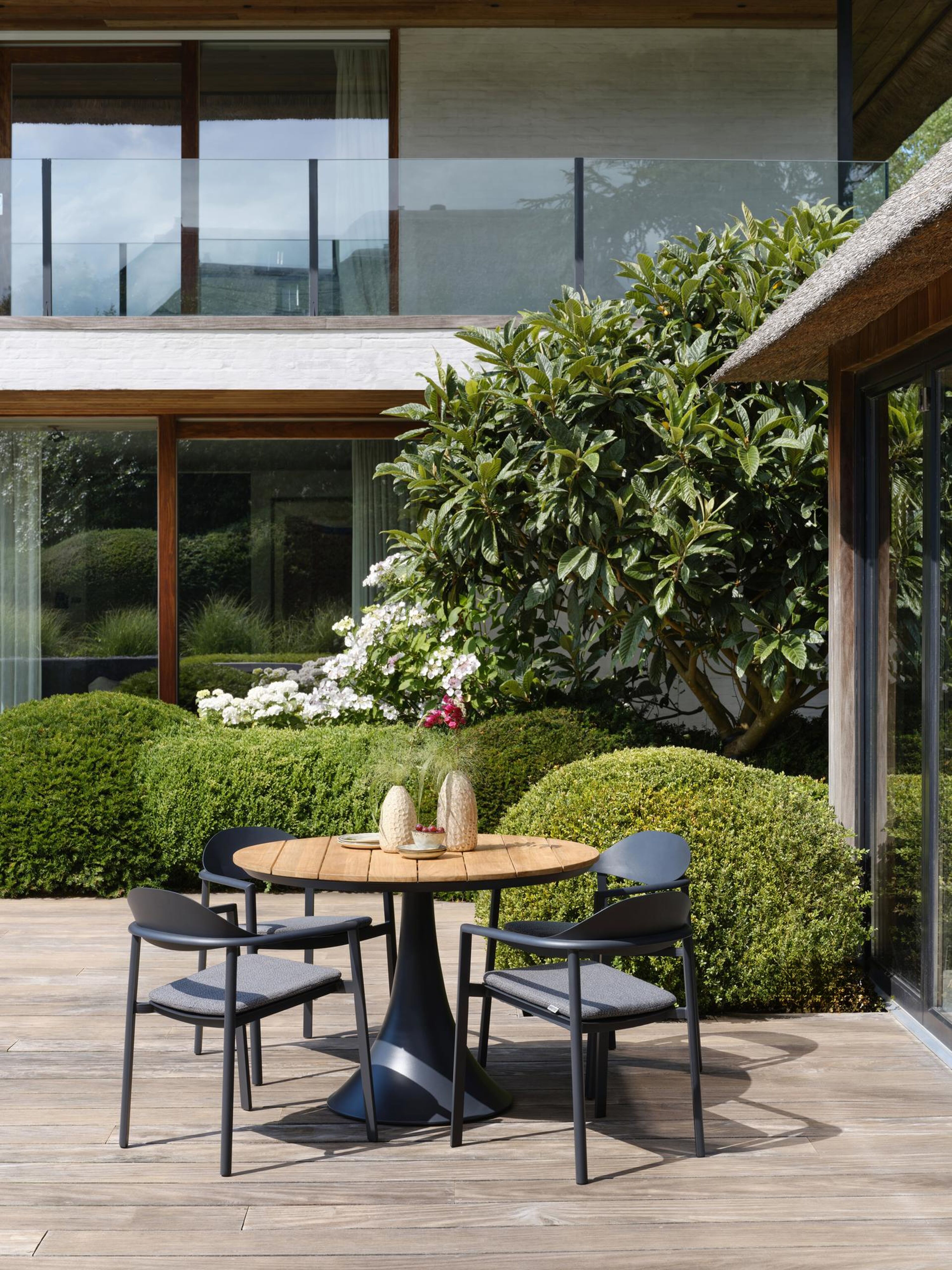 Fano tuintafel in zwart aluminium en teak - Dia. 110 x H 75 cm