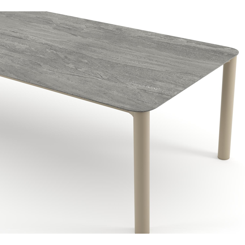 Orso tuintafel rechthoekig afgerond in beige aluminium en volkeramiek Aspen Grey - L 290 x B 110 x H 74.5 cm