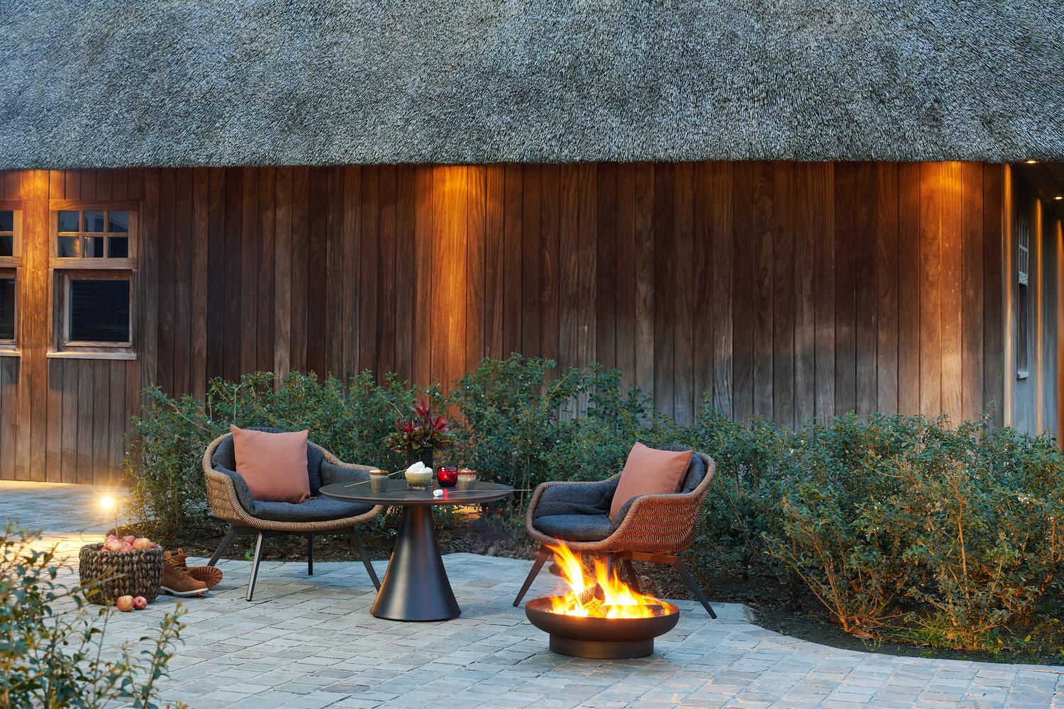 Coussin luxe de fauteuil de jardin Pagino  en all weather sunbrella® luxe chartres sooty