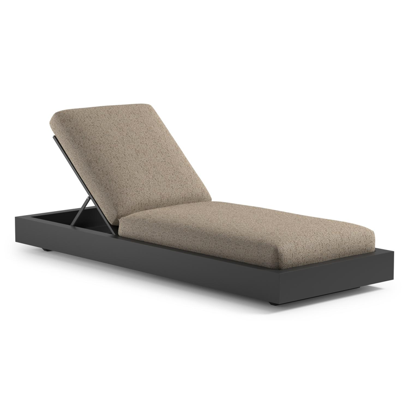 Como verstelbaar ligbed in zwart aluminium met bora jungle all weather Cosytica kussen