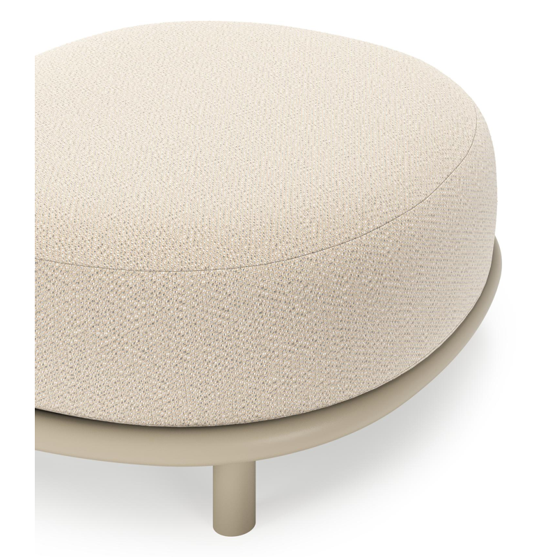 Lupino poef in beige aluminium met lopi sand all weather sunbrella® luxe kussen