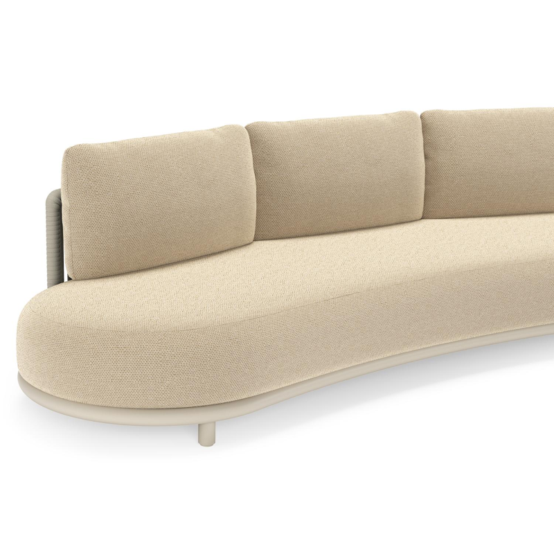 Lomano loungebank in beige aluminium en beige verticaal geweven luxe vlakke rope met Althea Camel all weather cosytica