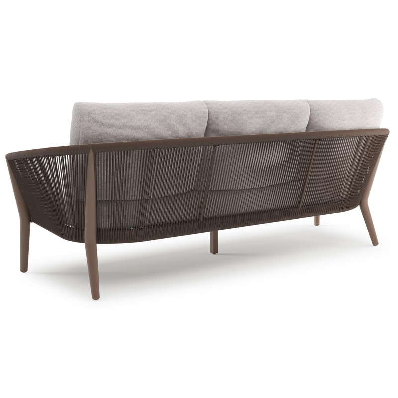 Orso loungeset in taupe aluminiumen zwart verticaal geweven ronde rope met Wander Gobi all weather sunbrella® luxe kussen