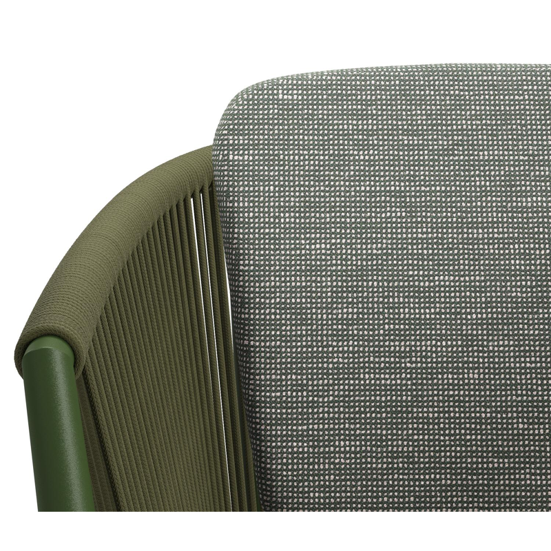 Orso tuinstoel in groen aluminium en groen verticaal geweven ronde rope met zitkussen in All Weather Sunbrella® Luxe Slow Fern