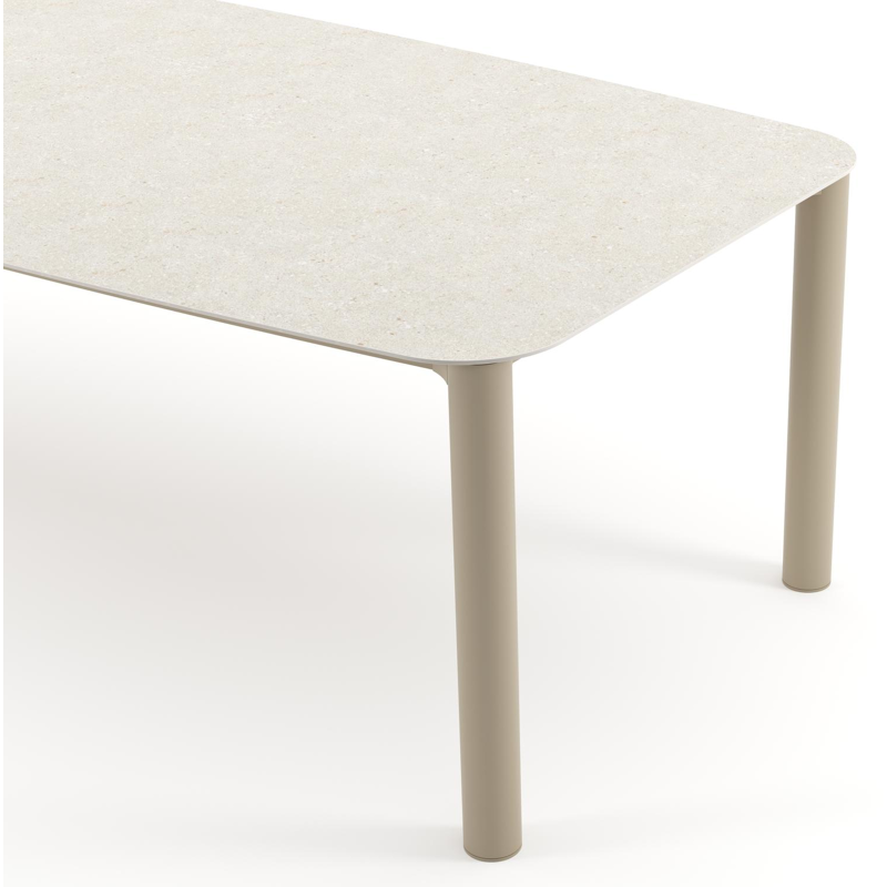 Orso tuintafel bootvorm in beige aluminium en volkeramiek Shilin - L 255 x B 115 x H 74.5 cm