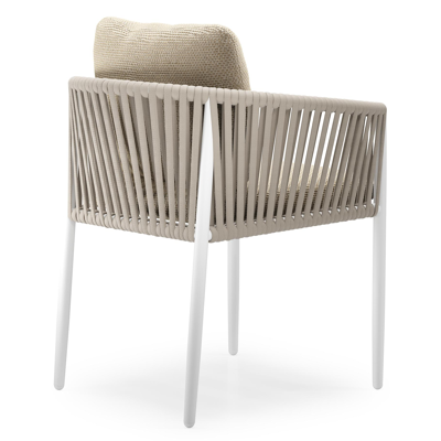 Organo tuinstoel in wit aluminium en beige verticaal geweven luxe vlakke rope met zitkussen in All Weather Cosytica Althea Camel