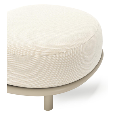 Lupino poef in beige aluminium met althea off white all weather cosytica kussen