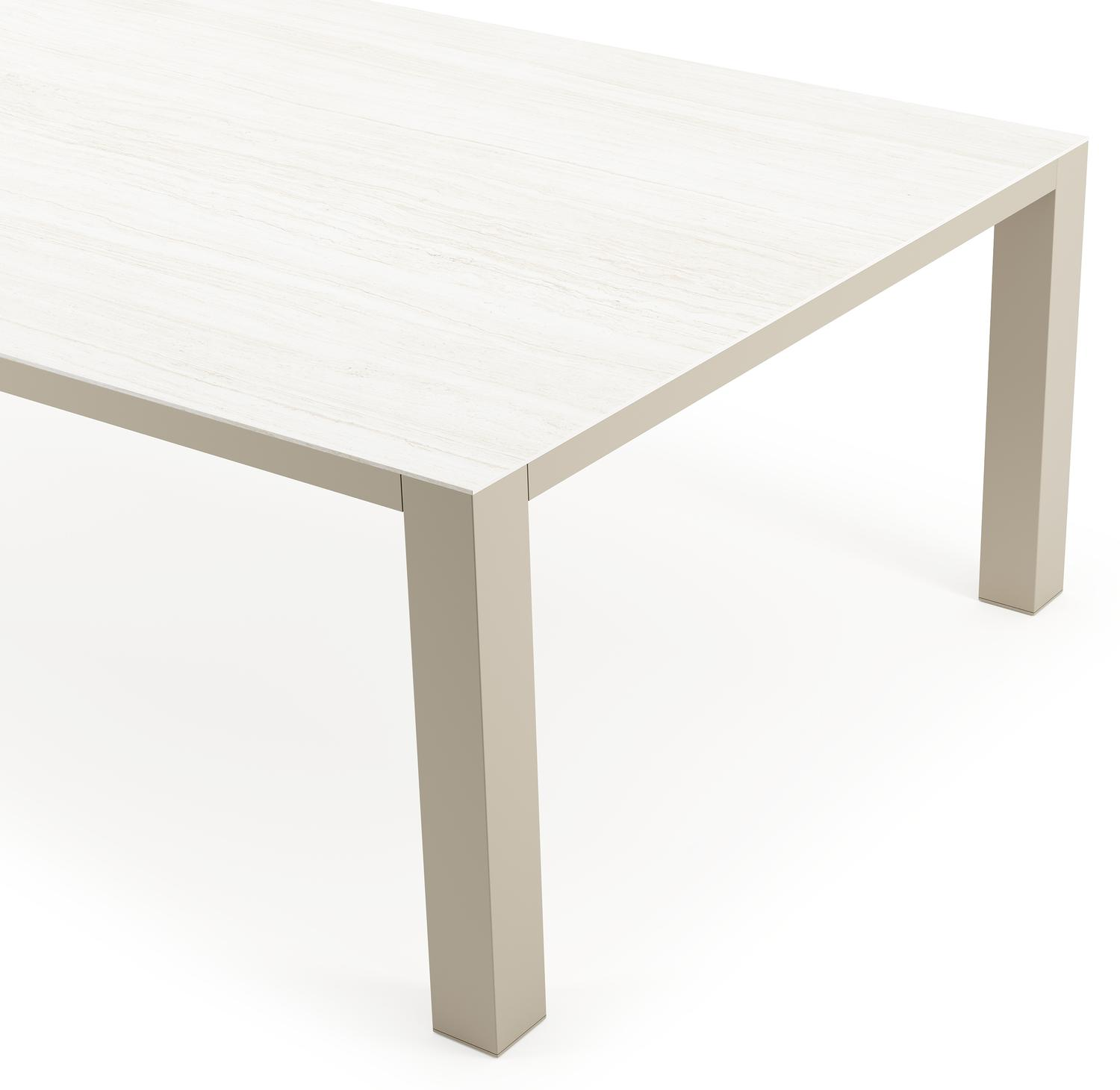 Table de jardin Nano XL rectangulaire en aluminium beige et céramique pleine Calista Lg. 240 x Lrg. 148 x Haut. 75 cm