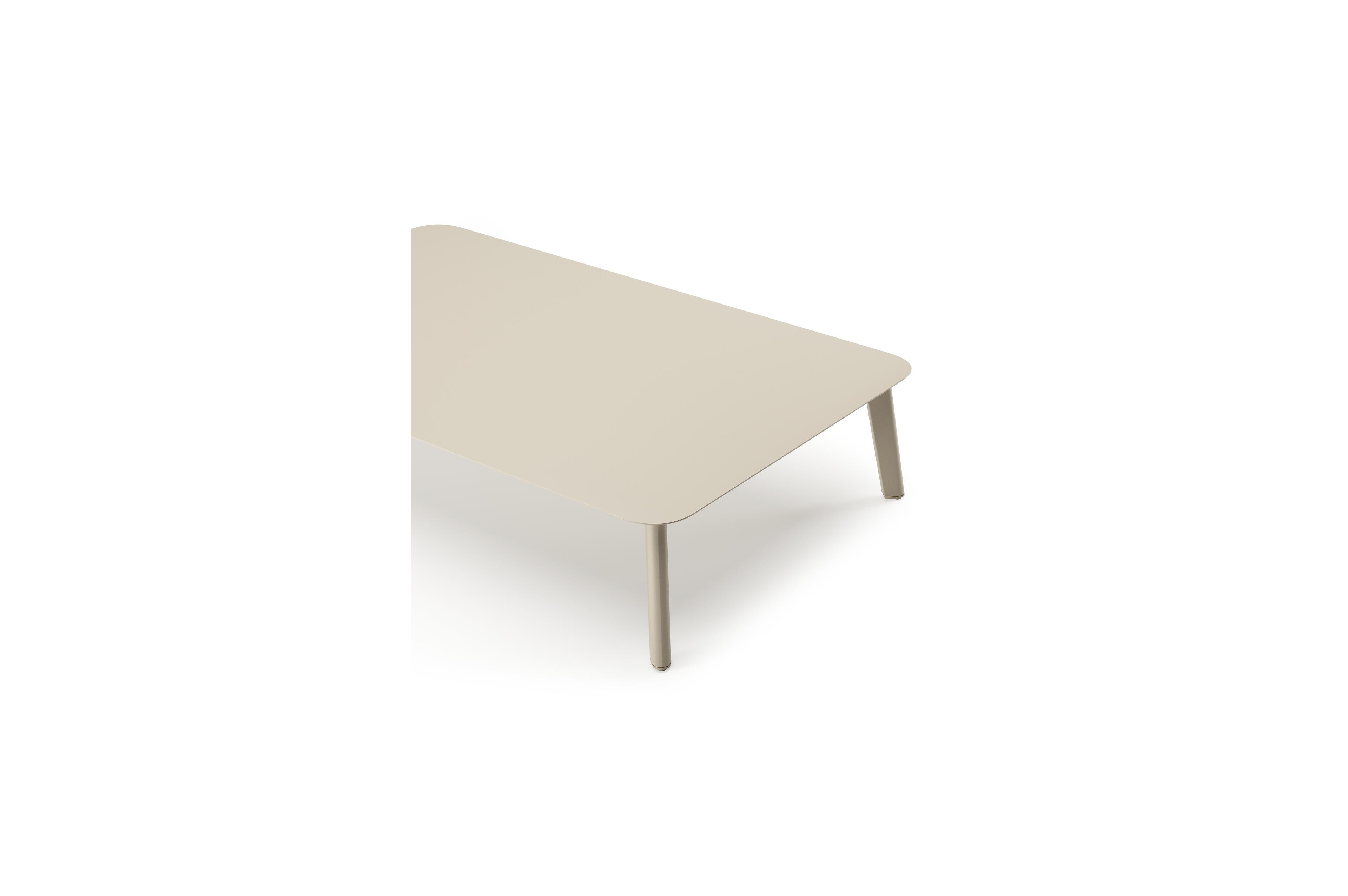 Mosa loungetafel in beige aluminium en aluminium beige - L 140 x B 85 x H 30 cm