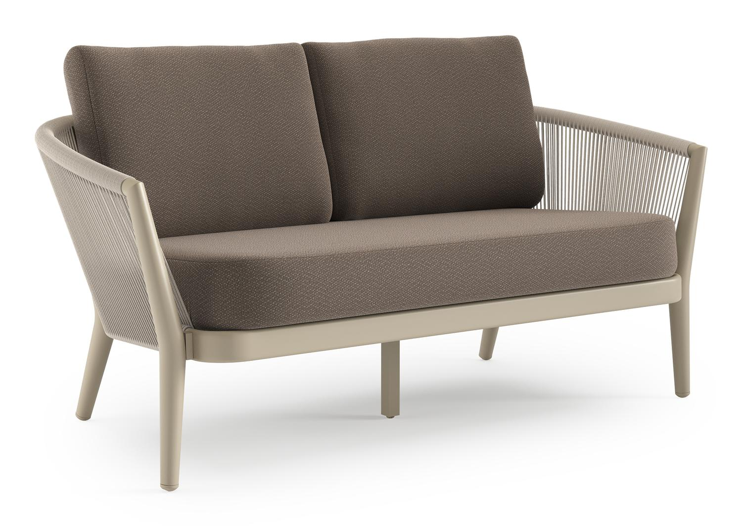 Orso loungebank in beige aluminium en beige verticaal geweven ronde rope met Lopi Coconut all weather sunbrella® luxe kussen