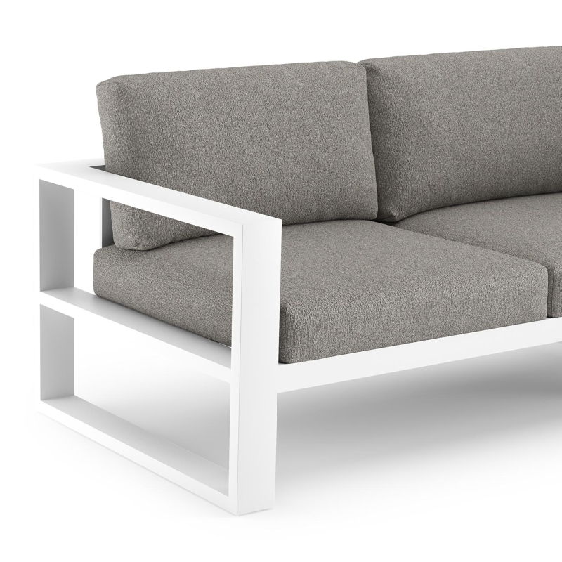 Verato loungehoek in wit aluminium met tundra charcoal all weather sunbrella® luxe kussen