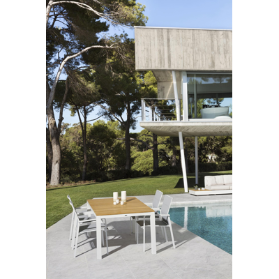 Capri tuintafel in wit aluminium en teak - L 160 x B 100 x H 75 cm