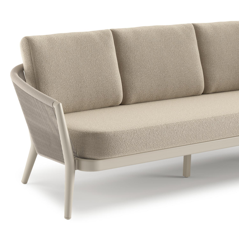 Orso loungeset in beige aluminium en beige verticaal geweven ronde rope met Marbella Sand all weather cosytica kussen