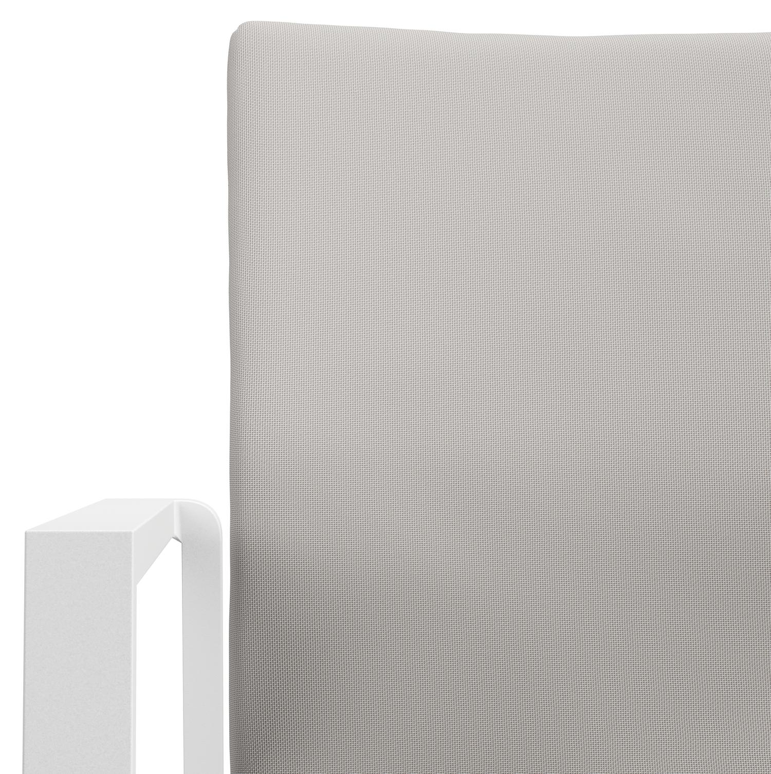 Varese tuinset in wit aluminium en naturel teak tafelblad met 6 stapelbare Madura tuinstoelen