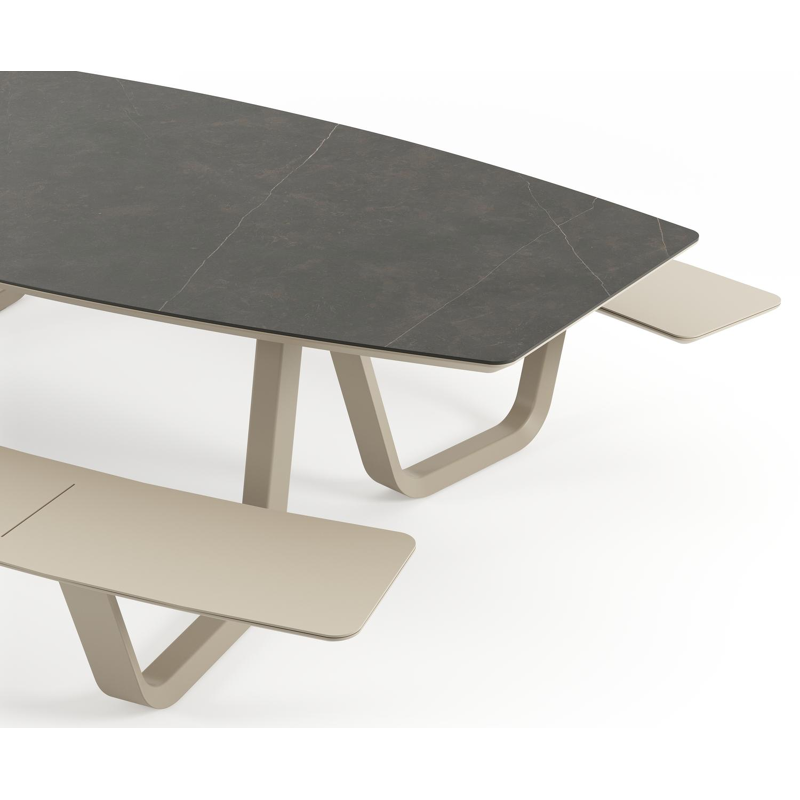 Table de pique-Forno forme de bateau en aluminium beige et céramique pleine Calatorao - Lg. 280 x Lrg. 192 x Haut. 72 cm