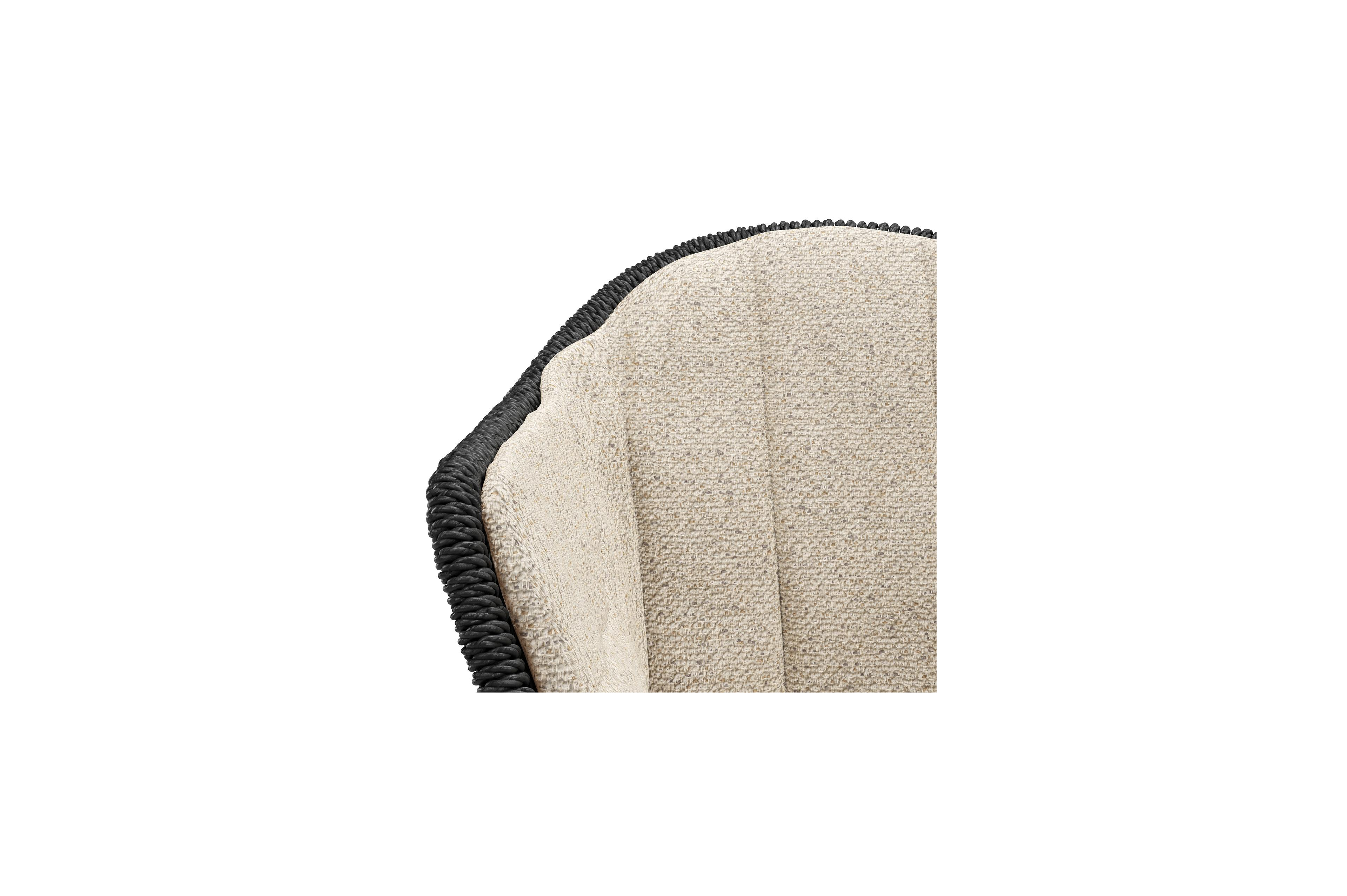 Pagino tuinstoel in wit aluminium en zwart ronde wicker met zitkussen in All Weather Cosytica Bora Desert