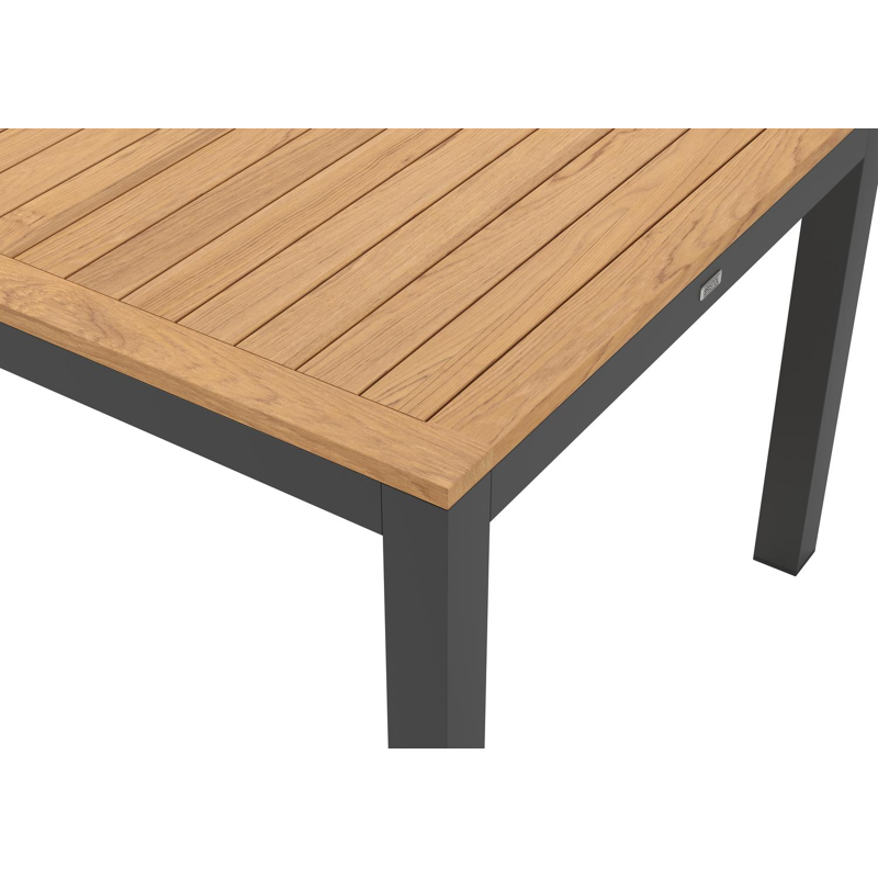 Varese tuinset in zwart aluminium en naturel teak tafelblad met 8 stapelbare Madura tuinstoelen