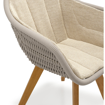 Pagino tuinstoel in teak en beige verticaal geweven ronde rope met zitkussen in All Weather Cosytica Althea Camel