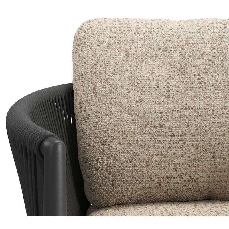 Organo tuinstoel in beige aluminium en beige verticaal geweven ronde rope met stoelkussen in All Weather Cosytica Bora Jungle