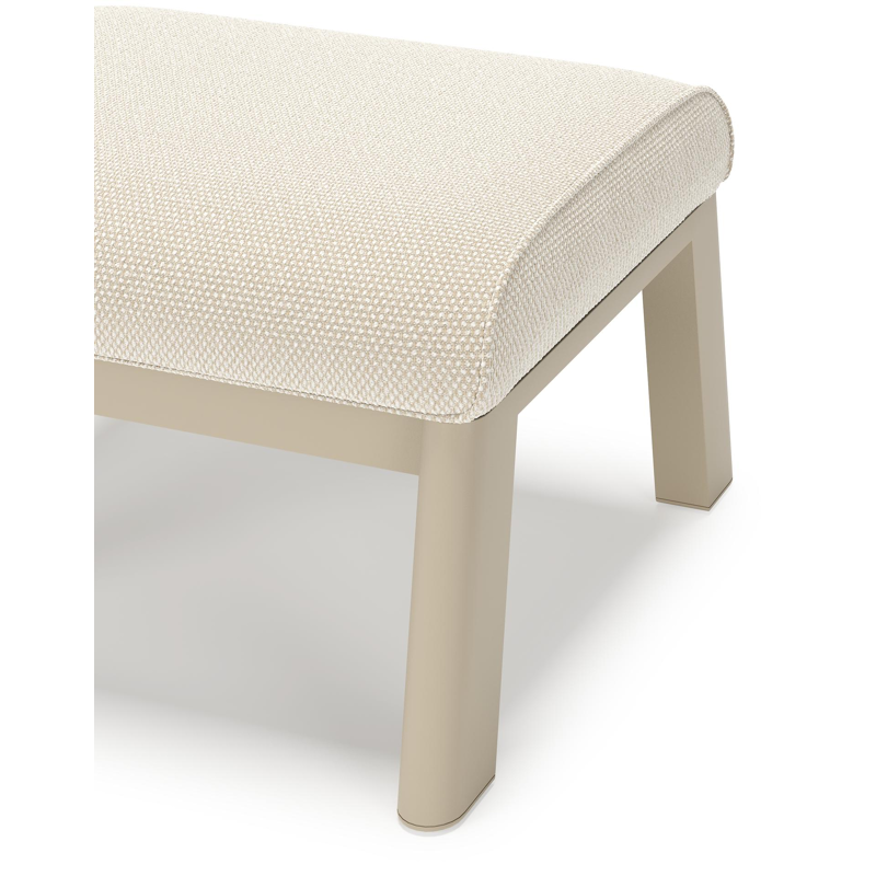 Cirello poef in beige aluminium met althea off white all weather cosytica kussen