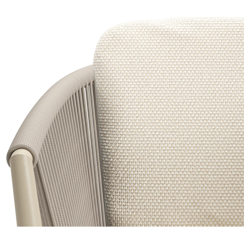 Orso tuinstoel in beige aluminium en beige verticaal geweven ronde rope met luxe zitkussen in All Weather Cosytica Althea Off White