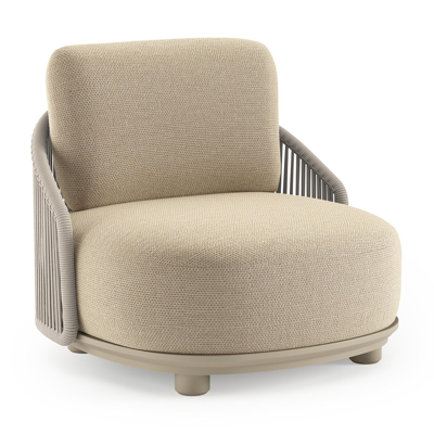 Vadelo loungestoel in beige aluminium en beige verticaal geweven ronde rope met althea camel all weather cosytica kussen